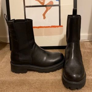 Vagabond Cosmo 2.0 Chelsea Boot